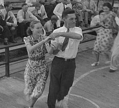 square-dancing-1937